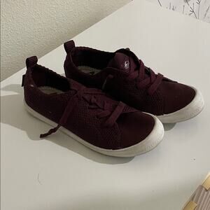 Roxy Burgundy Sneakers with White Soles